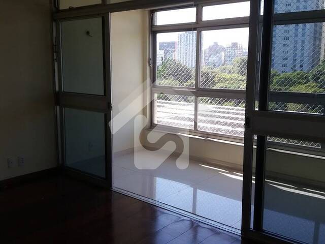 #8594 - Apartamento para Venda em São Paulo - SP