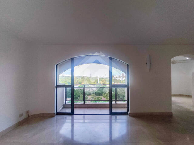 #8703 - Apartamento para Venda em São Paulo - SP - 2