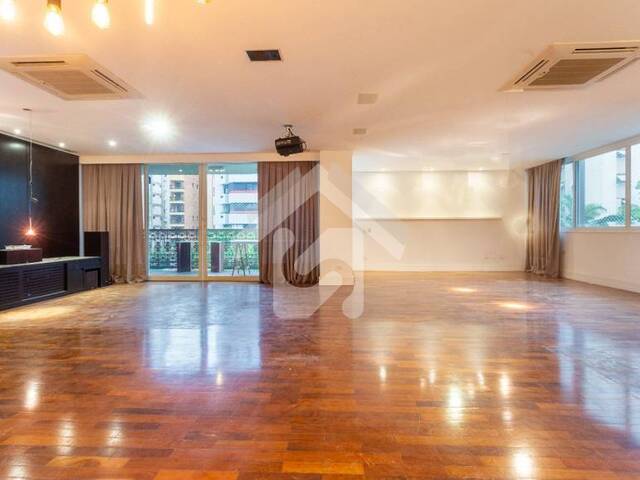 #8742 - Apartamento para Venda em São Paulo - SP - 1