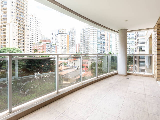 #8768 - Apartamento para Venda em São Paulo - SP