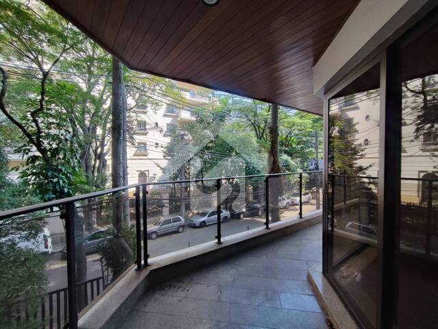 #8806 - Apartamento para Venda em São Paulo - SP - 2