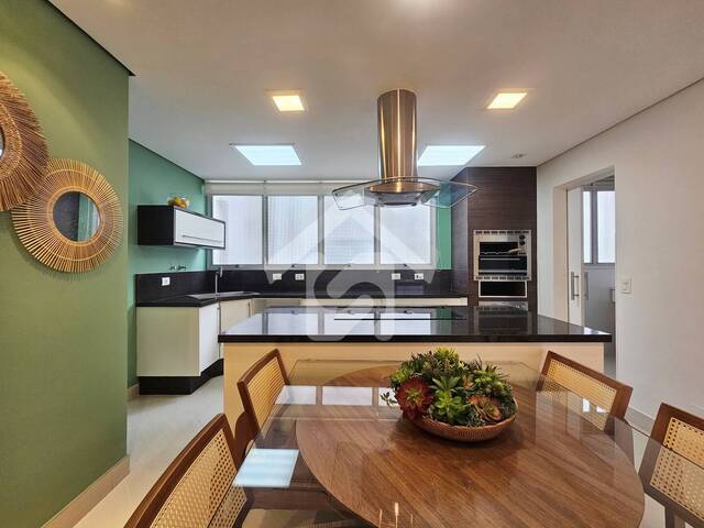 Venda em Vila Suzana - São Paulo