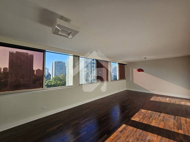 #8869 - Apartamento para Venda em São Paulo - SP - 2